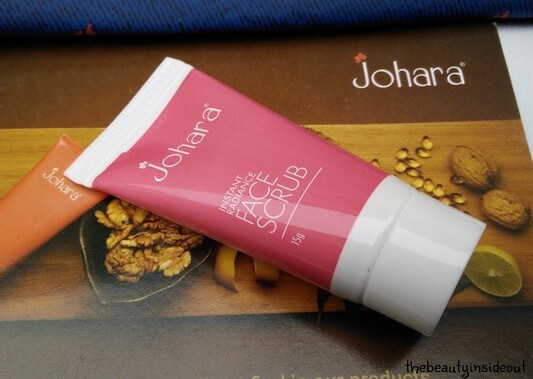 July-Fabbag-2016-Johara-FaceScrub