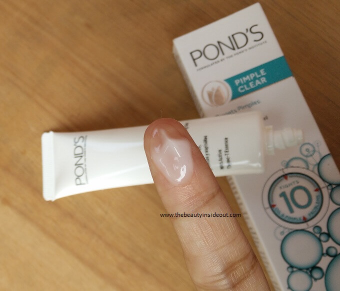 Ponds Leave On Expert Clearing Gel Swatch