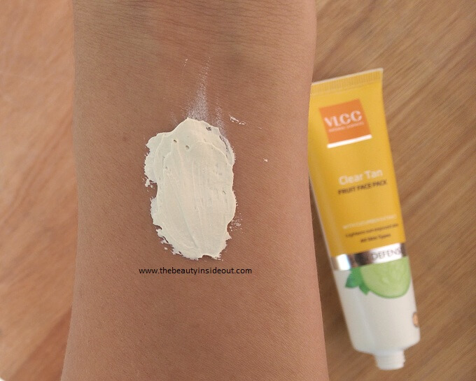 VLCC Clear Tan Fruit Face Pack Swatch