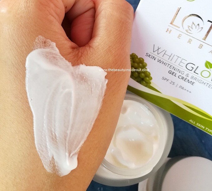 Lotus White Glow Gel Cream Texture