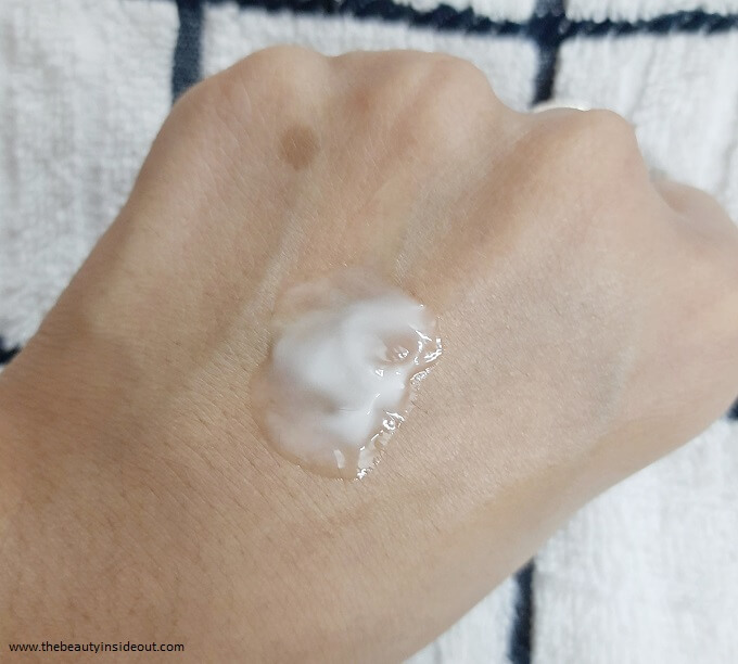 The Body Shop Almond Milk And Honey Hand Cream Texture