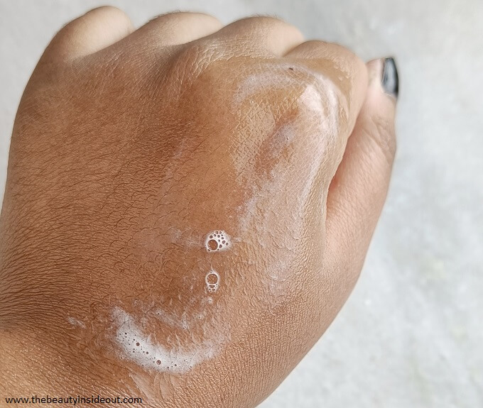 Joy Face Wash Review For Sensitive Skin With Ceramides & pH Balanced